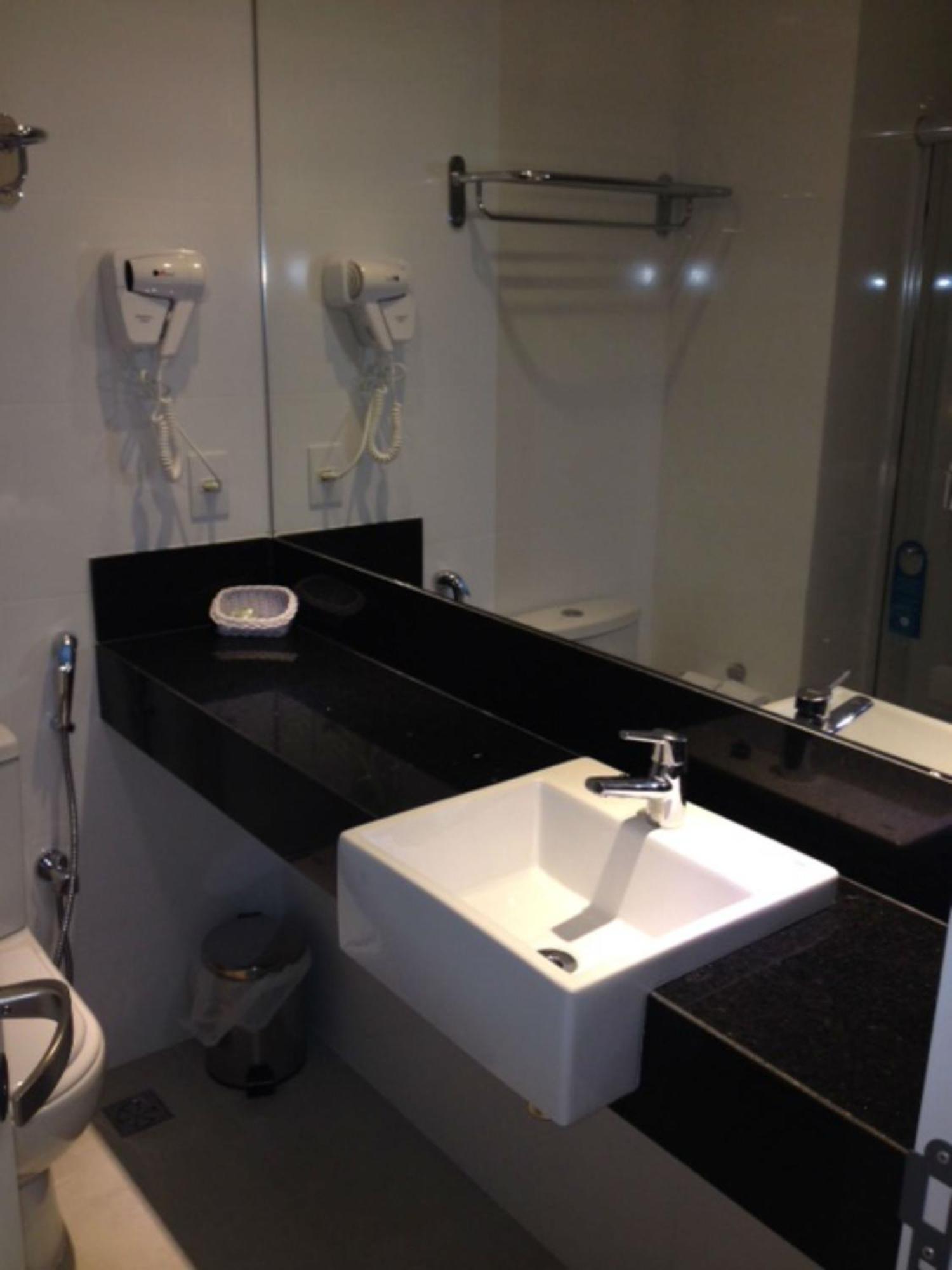 Hotel Beaga Convention Expominas By Mhb Belo Horizonte Ruang foto